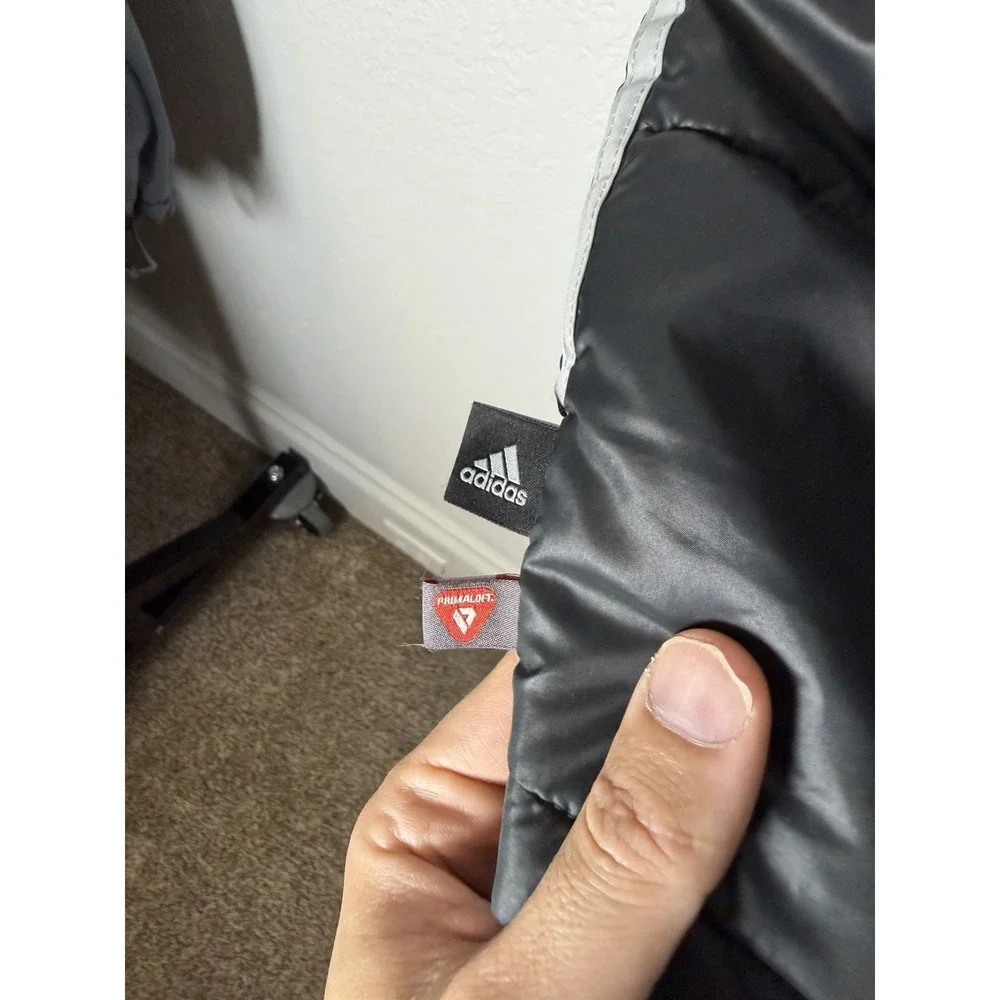 Portland Timbers Adidas MLS Puffer Vest Black Size XL Sleeveless Zip Fan Jacket